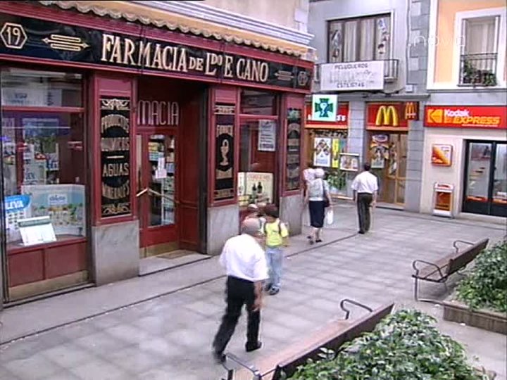 Farmacia de guardia. Temporada 3 Episodio 33.