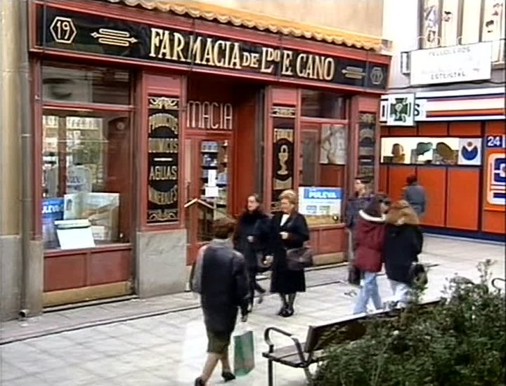 Farmacia de guardia. Temporada 2 Episodio 09.