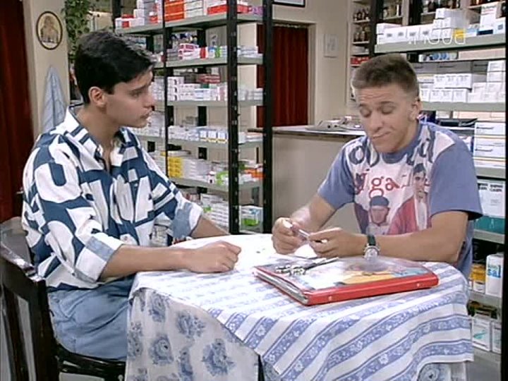 Farmacia de guardia. Temporada 3 Episodio 35.