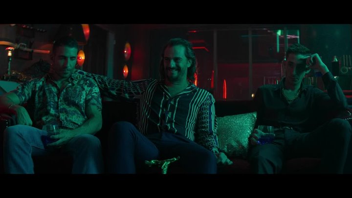 Sky Rojo. Temporada 2 Episodio 3. «El miedo pesa diez mil toneladas»