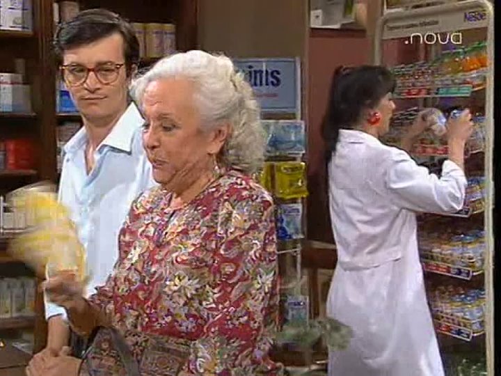 Farmacia de guardia. Temporada 1 Episodio 18. Las Camisetas