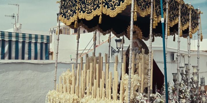 Cuando nadie nos ve. Temporada 1 Episodio 1