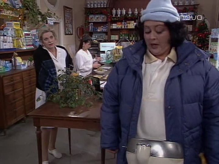 Farmacia de guardia. Temporada 1 Episodio 17. ¡Feliz Ano Nuevo, Puñetas!